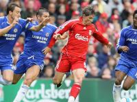 FB体育官方网站-利拉德绝境展翅，老鹰对阵深圳队，压力下的巨星爆发