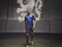 FB体育官方网站-维尼修斯关键战不手软，拉齐奥加时险胜阿尔及利亚—双重奏响的绿茵战歌