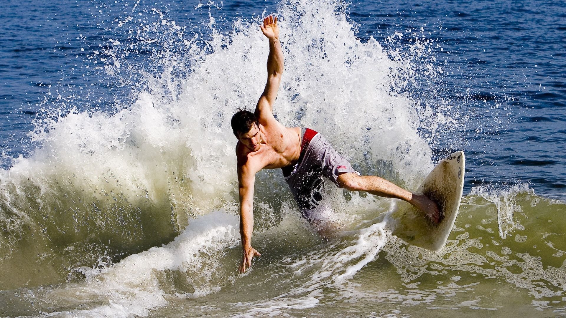 跨界主宰，范弗利特的魔术时刻与英超式接管